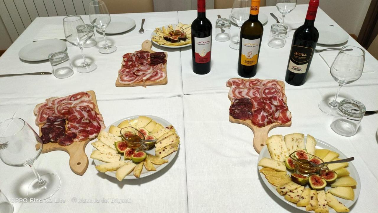 Montefalcione Agriturismo Macchia Dei Briganti - B&B מראה חיצוני תמונה